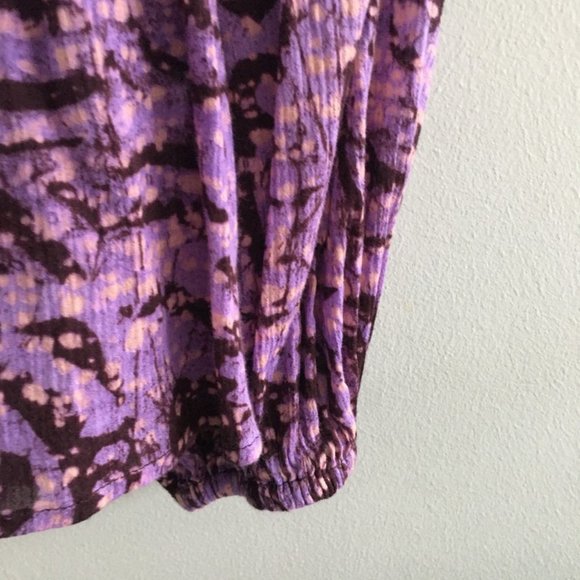Purple batik pattern Blouse - Picture 4 of 7